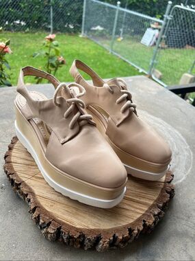 Bibi Lou Sebastian Platforms in Nude Size 40/9.5 New